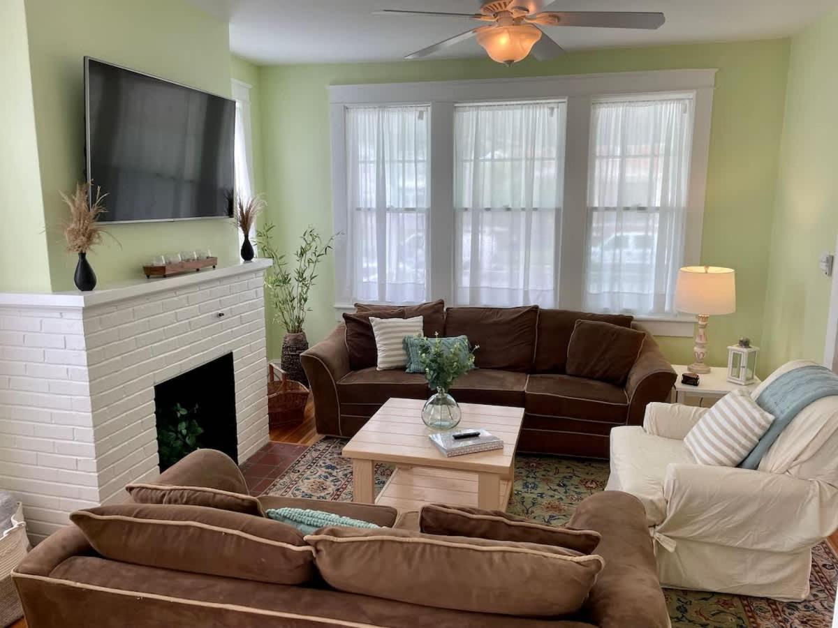 Key Lime Cottage Steps From Cape Charles Beach 外观 照片